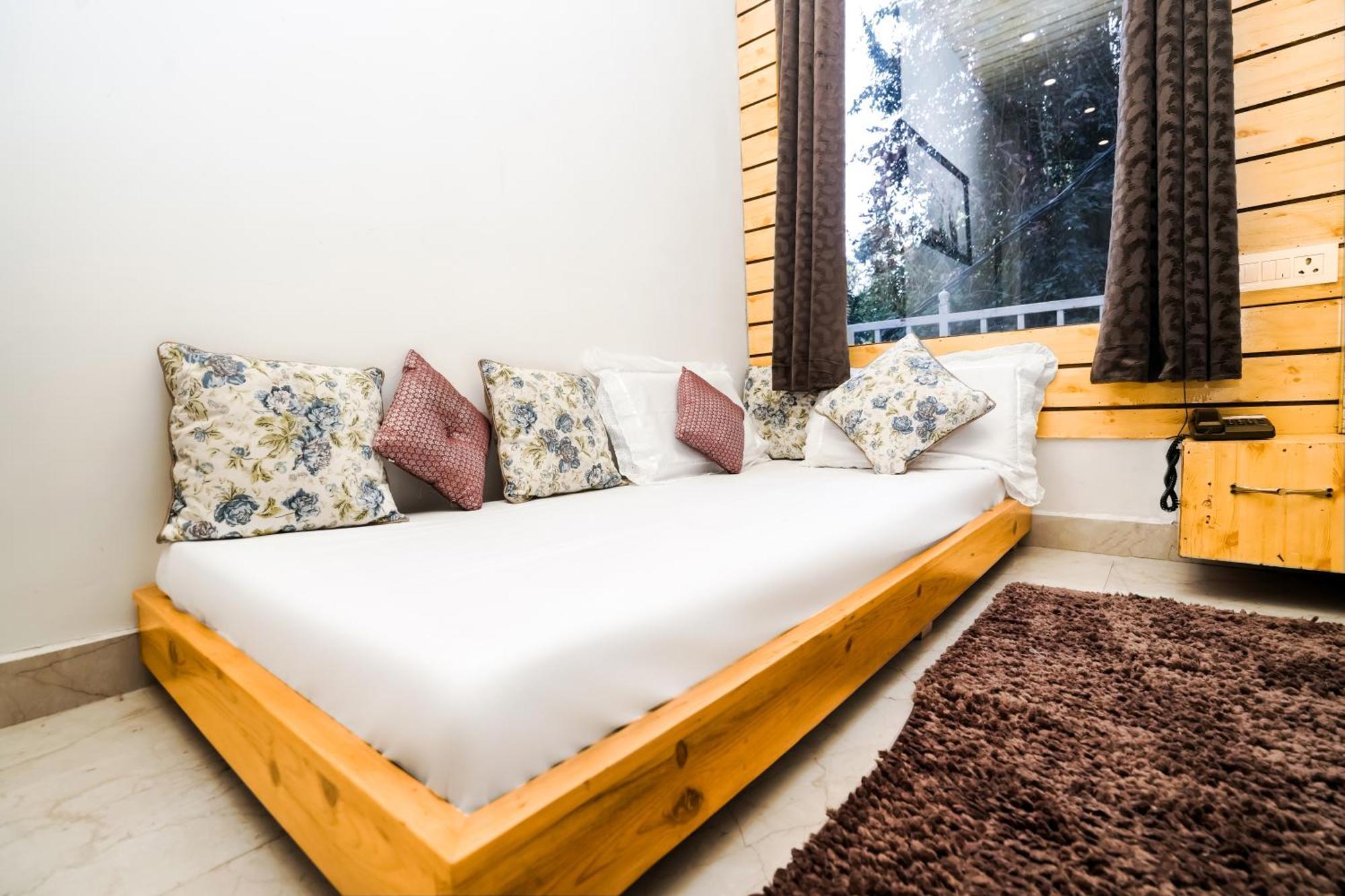 The Bunksters Mcleodganj, Dharmkot Hostel McLeod Ganj Ngoại thất bức ảnh