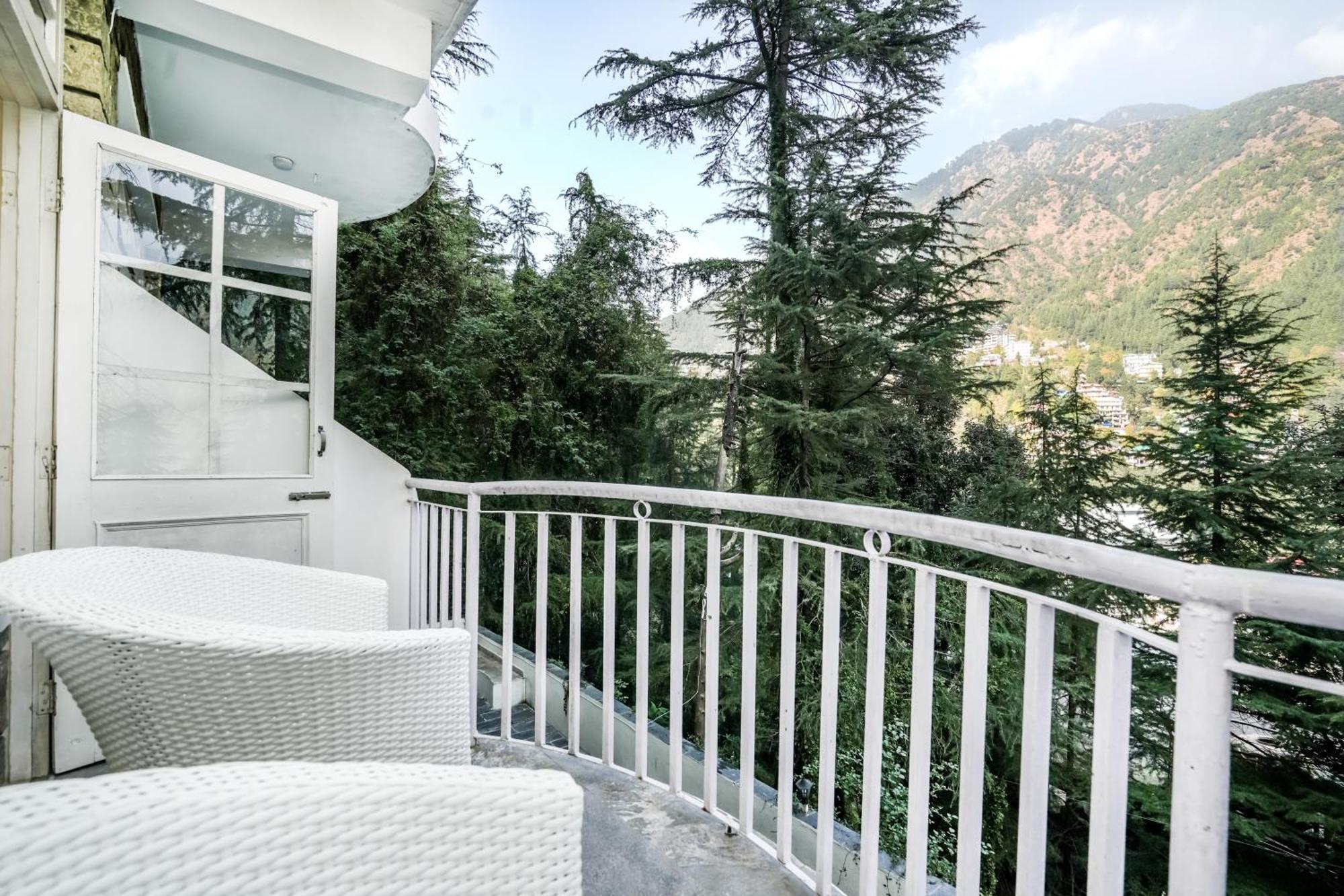 The Bunksters Mcleodganj, Dharmkot Hostel McLeod Ganj Ngoại thất bức ảnh