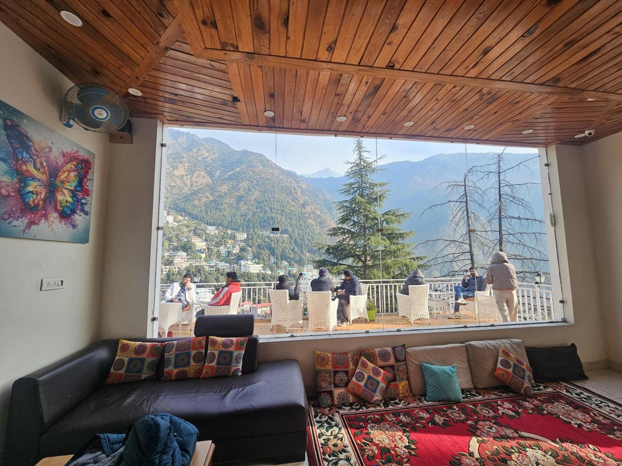 The Bunksters Mcleodganj, Dharmkot Hostel McLeod Ganj Ngoại thất bức ảnh