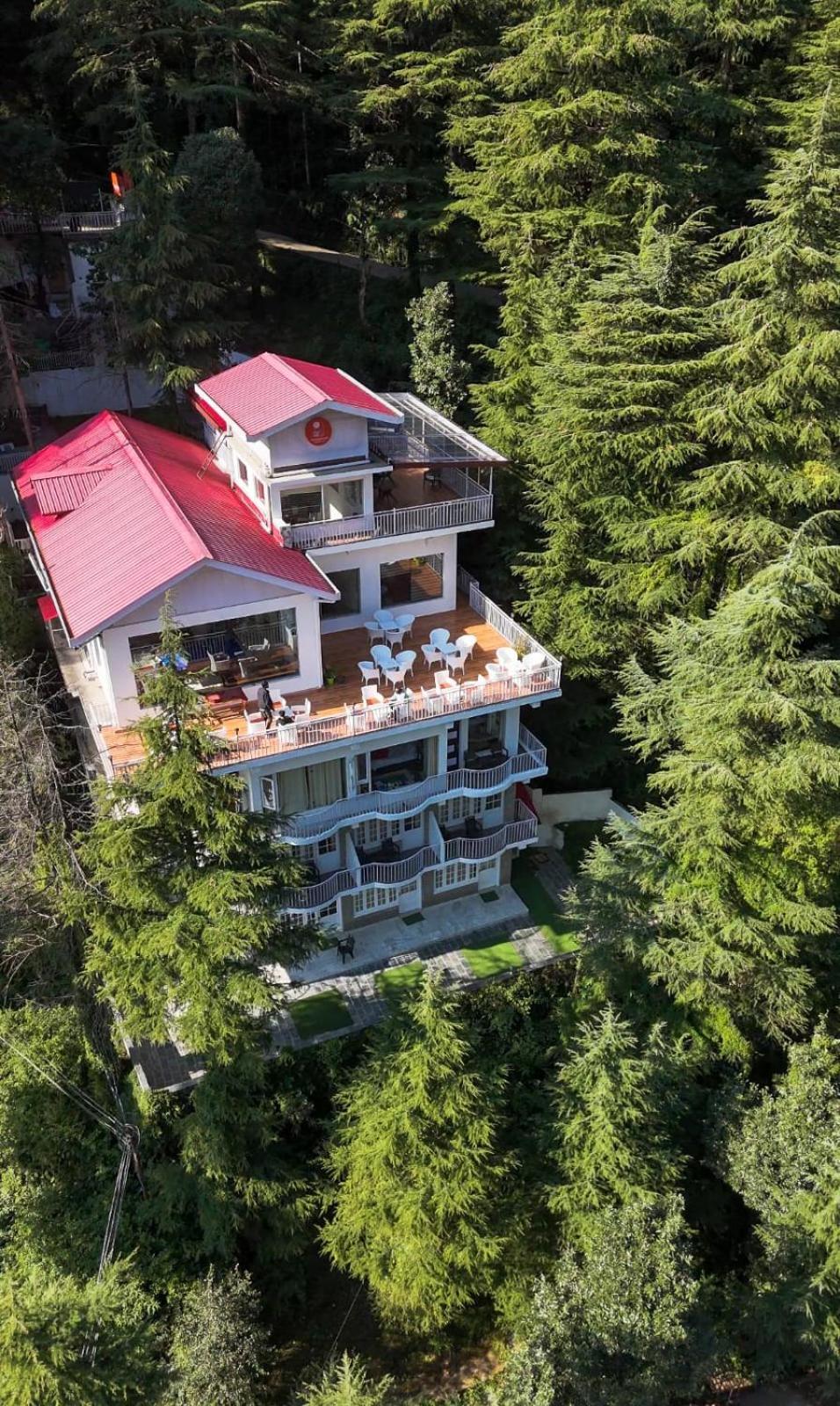 The Bunksters Mcleodganj, Dharmkot Hostel McLeod Ganj Ngoại thất bức ảnh